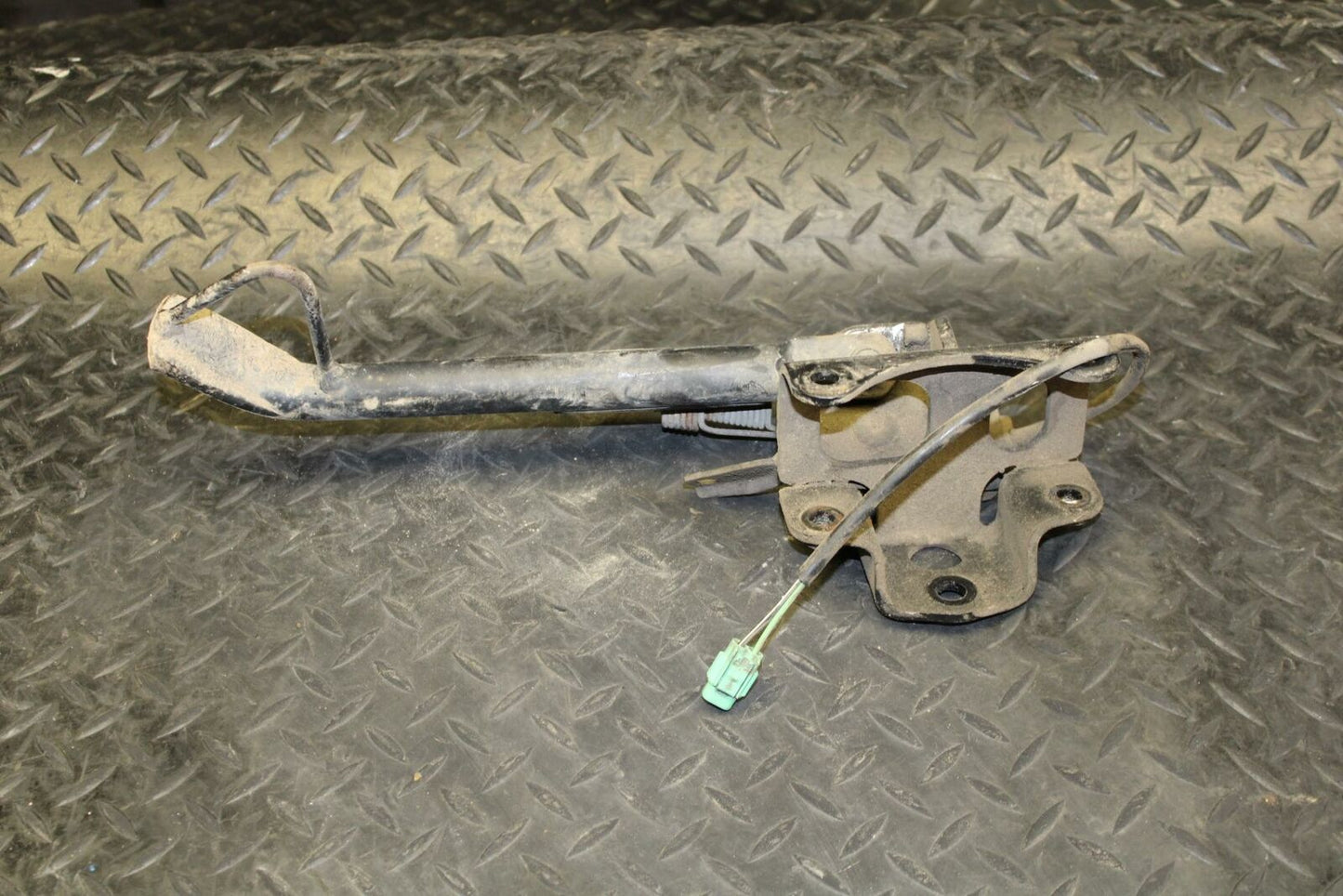 07 SUZUKI BURGMAN 650 KICKSTAND SIDE KICK STAND  BB183
