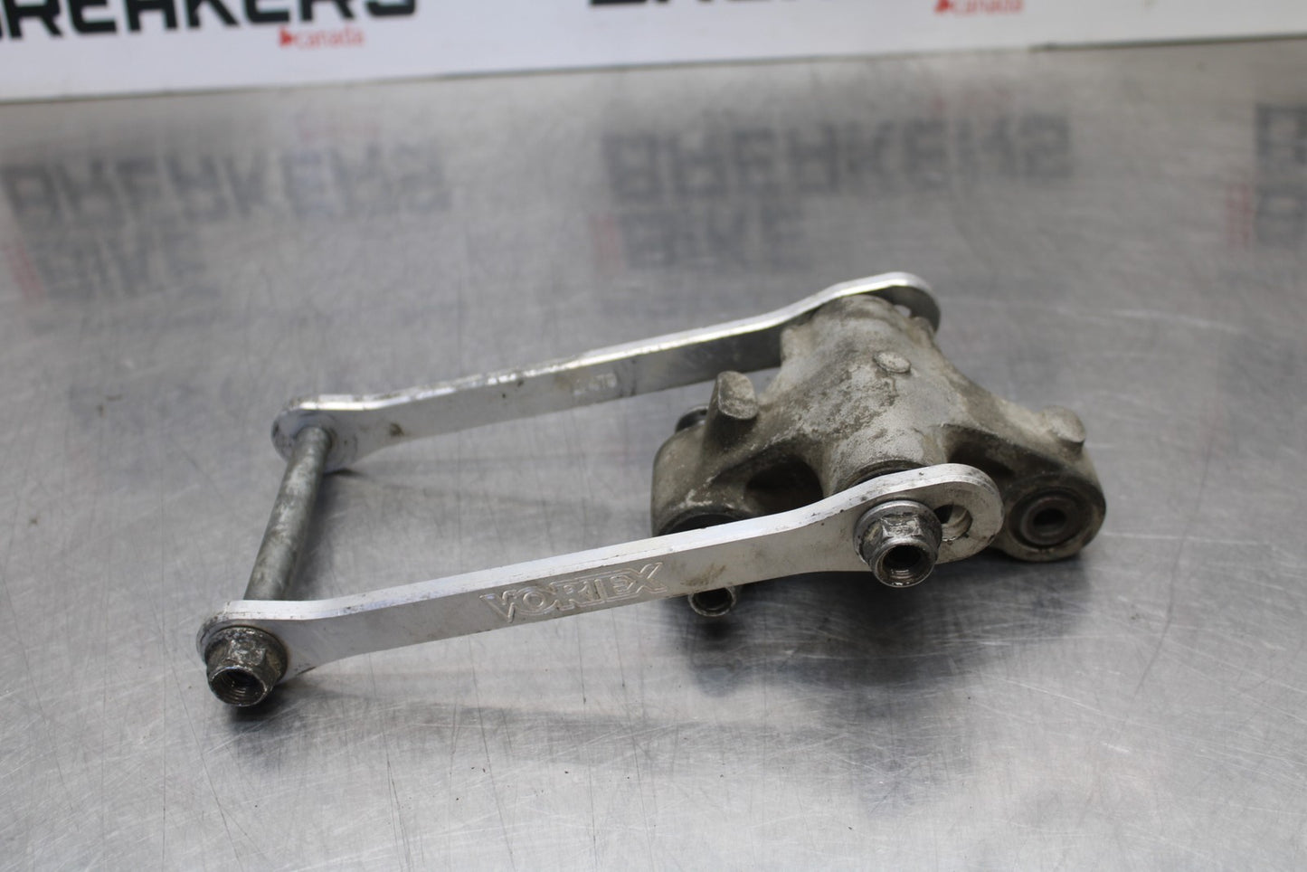 07-08 KAWASAKI NINJA ZX6R VORTEX REAR DOGBONE SHOCK LINKAGE LINK BB203