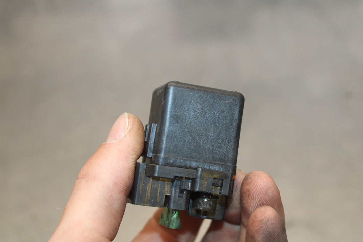 05-06 HONDA CBR600RR ENGINE STARTER RELAY STARTING MOTOR SWITCH BB893