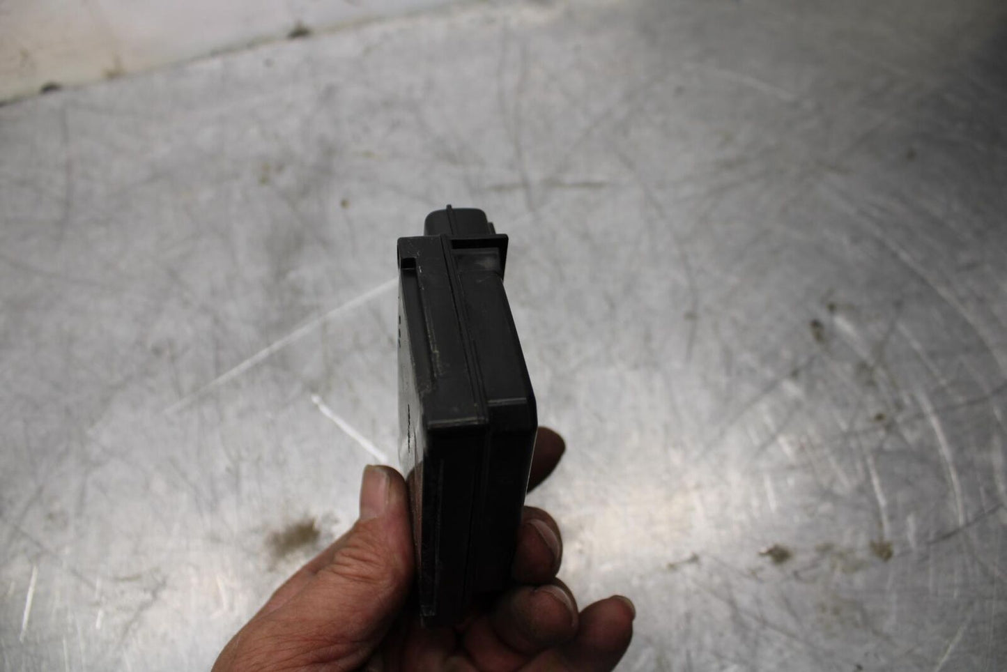 07-08 KAWASAKI CONCOURS 1400 ABS RELAY ASSEMBLY FUSE BOX BB449