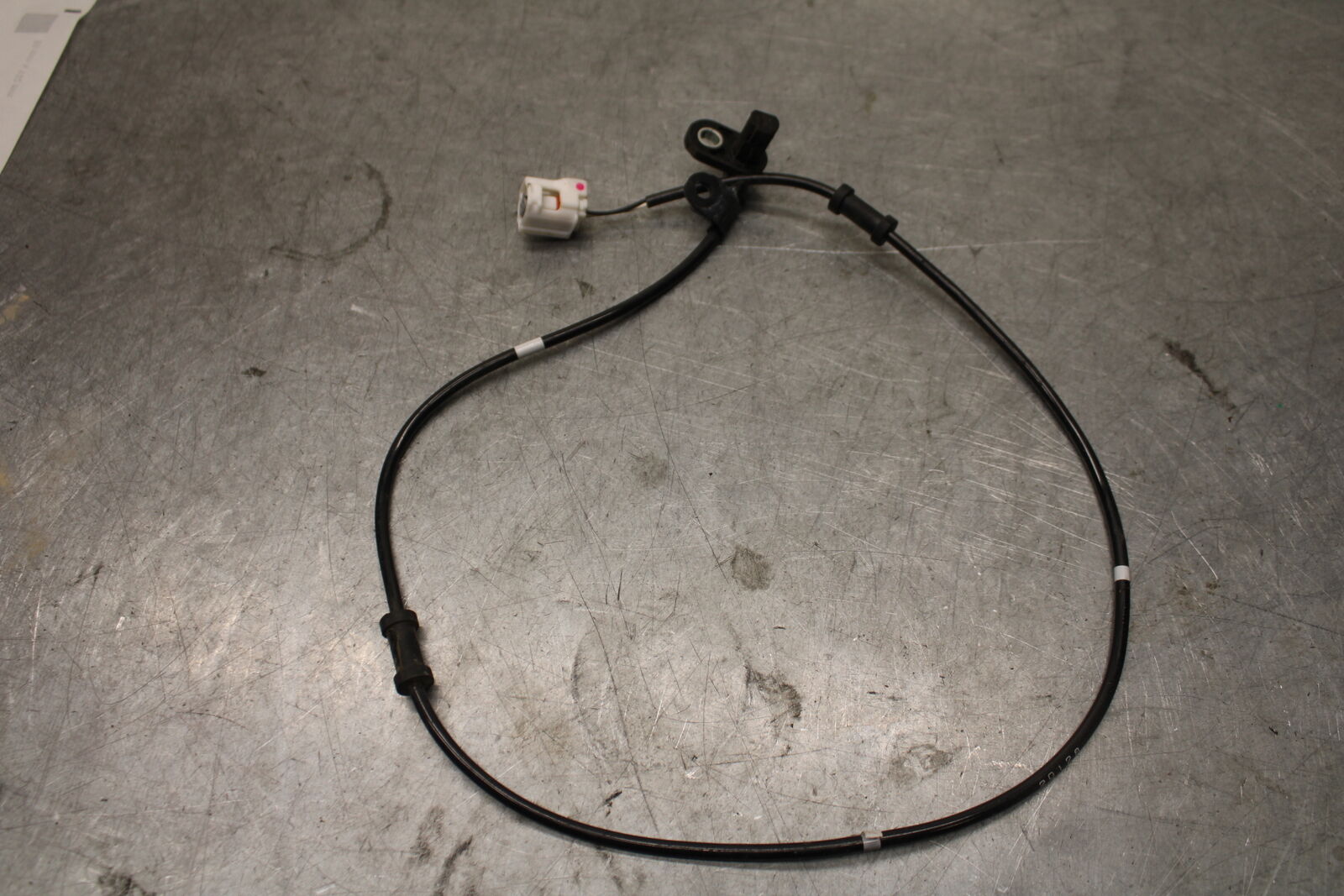 22-24 YAMAHA XSR900 FRONT ABS BRAKE SENSOR BB683