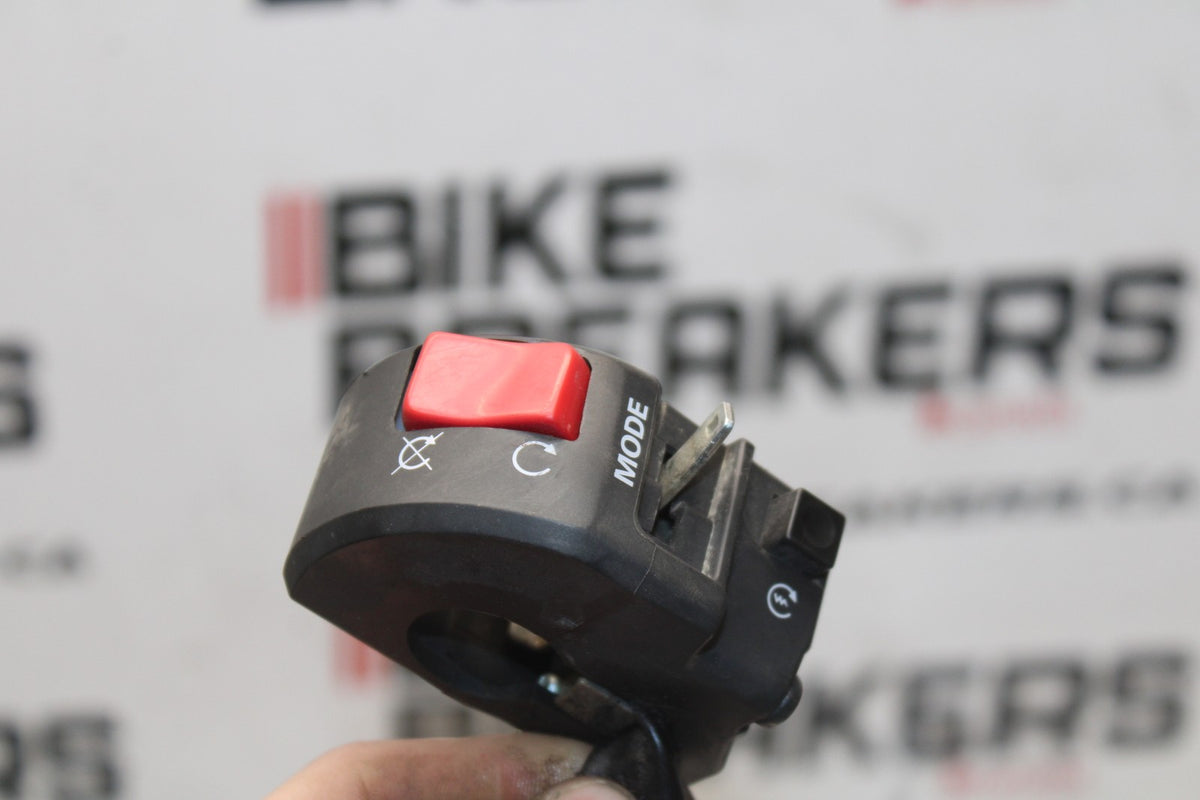 13 YAMAHA YZF R1 RIGHT CLIP ON HANDLE KILL OFF START SWITCH SWITCHES BB781