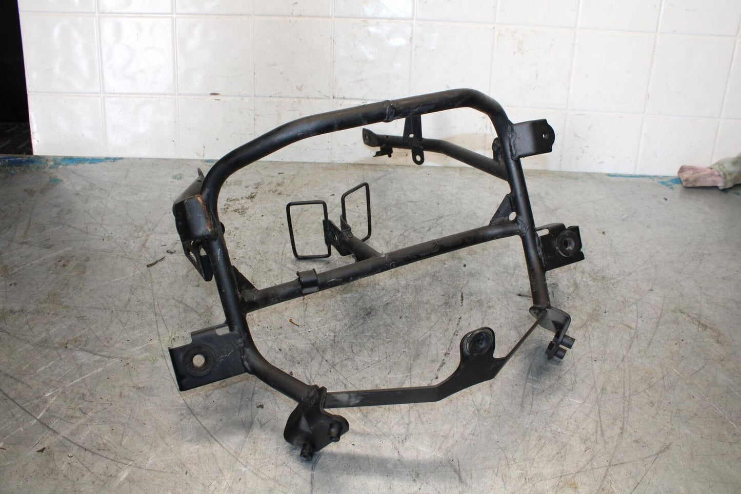 13-17 KAWASAKI NINJA 300 UPPER FAIRING MIRROR GAUGES STAY BRACKET BB429