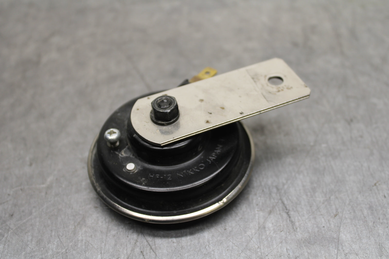 19-23 KAWASAKI NINJA ZX6R HORN SIGNAL BB749