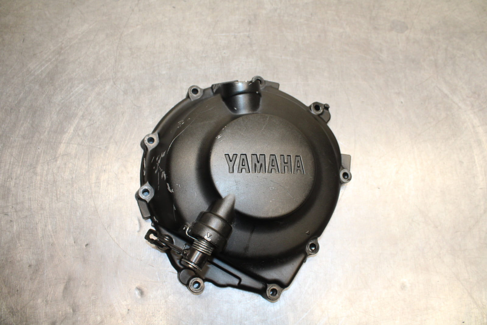03-05 YAMAHA YZF R6  CLUTCH SIDE ENGINE MOTOR COVER BB132