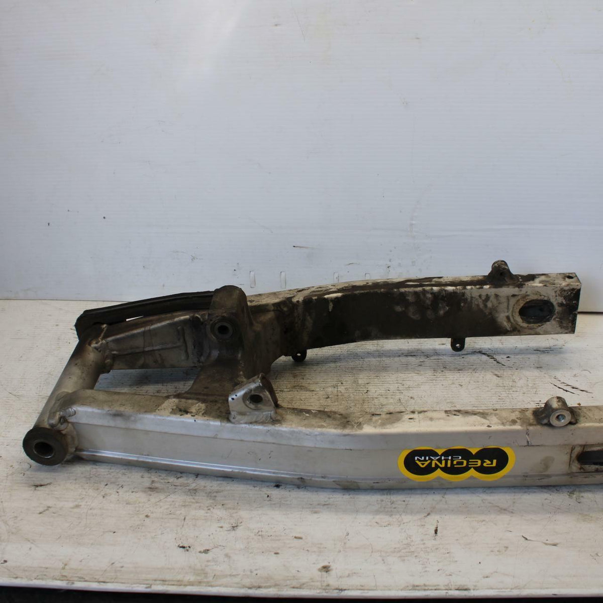 99-02 SUZUKI SV650S REAR SWINGARM BACK SUSPENSION SWING ARM BB299