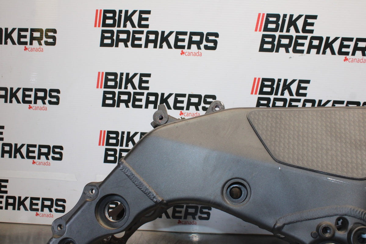 08 KAWASAKI NINJA ZX10R FRAME CHASSIS BB902