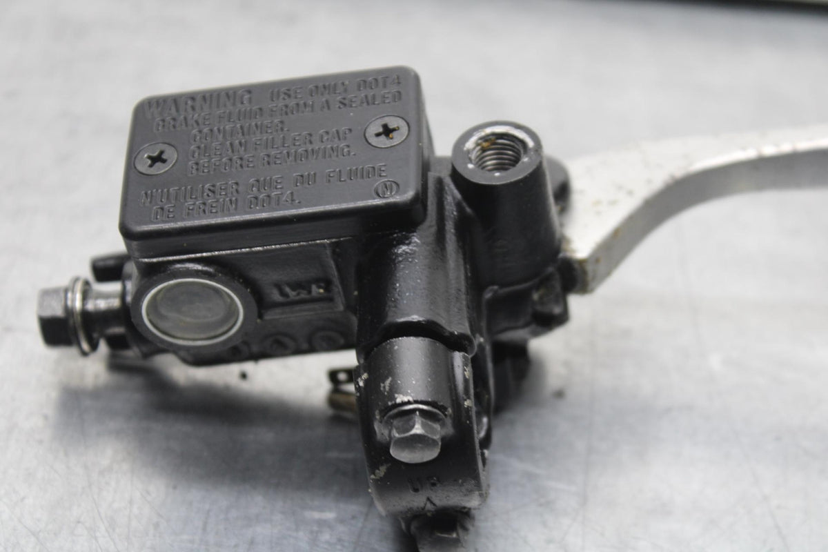 2014 Honda CB500F ABS FRONT BRAKE MASTER CYLINDER w/ LEVER BB102