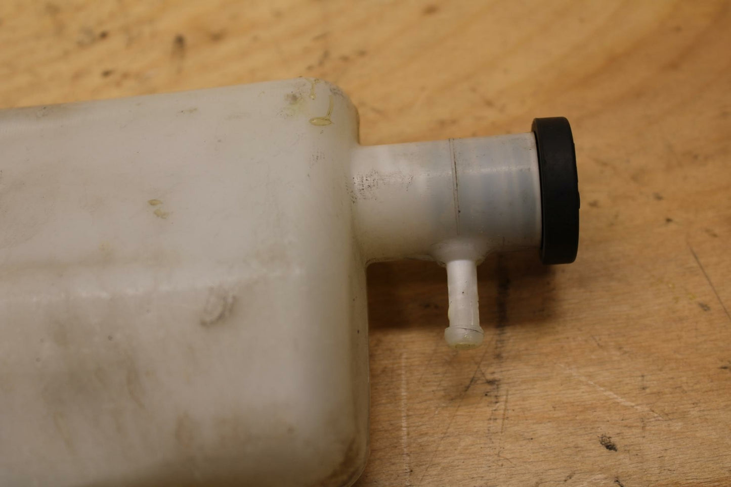 09-10 SUZUKI BOULEVARD M109R COOLANT WATER TANK RESERVOIR BOTTLE BB318