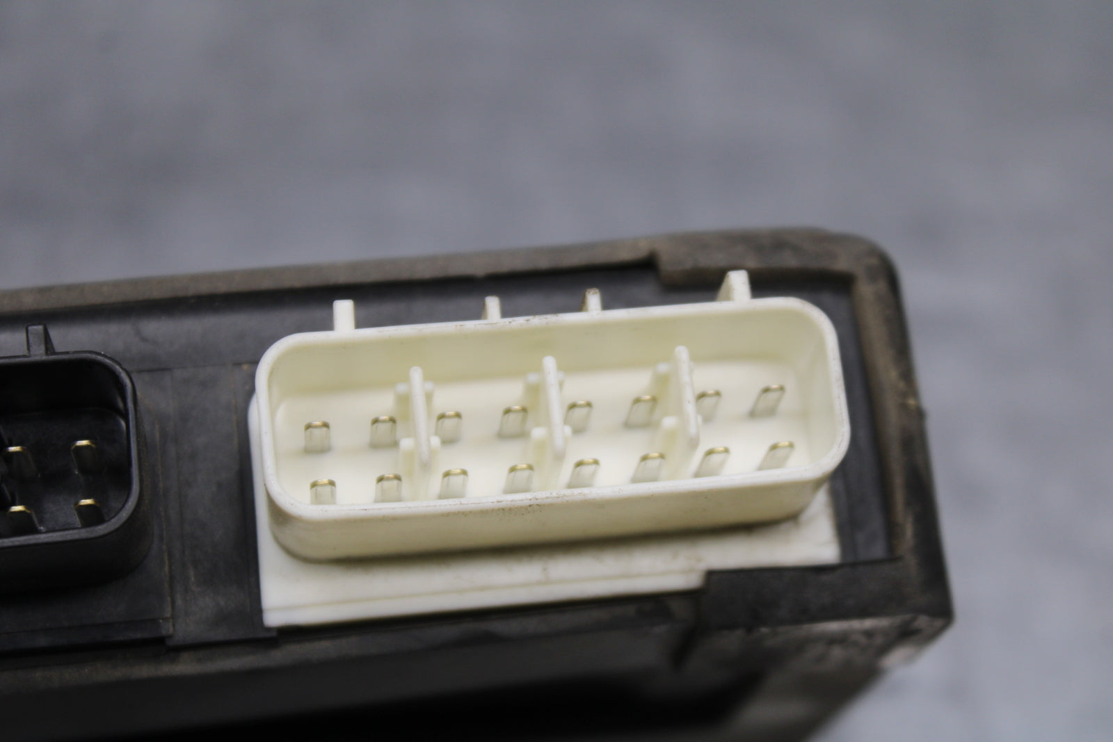 04 KAWASAKI VULCAN 1500 ECU COMPUTER CONTROLLER UNIT ECM CDI BB762