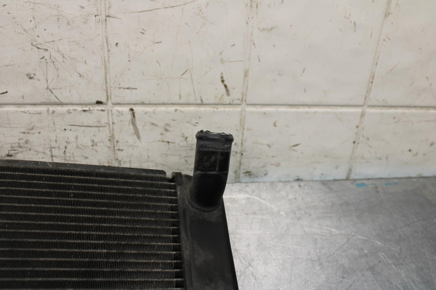 2012 Yamaha FZ8 ENGINE RADIATOR MOTOR COOLER COOLING RADIATER BB550