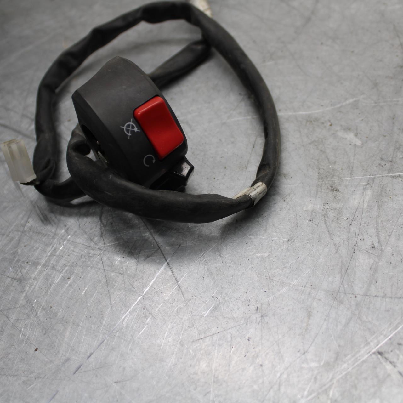 07-08 KAWASAKI CONCOURS 1400 ABS RIGHT CLIP ON HANDLE KILL OFF START SWITCH BB44