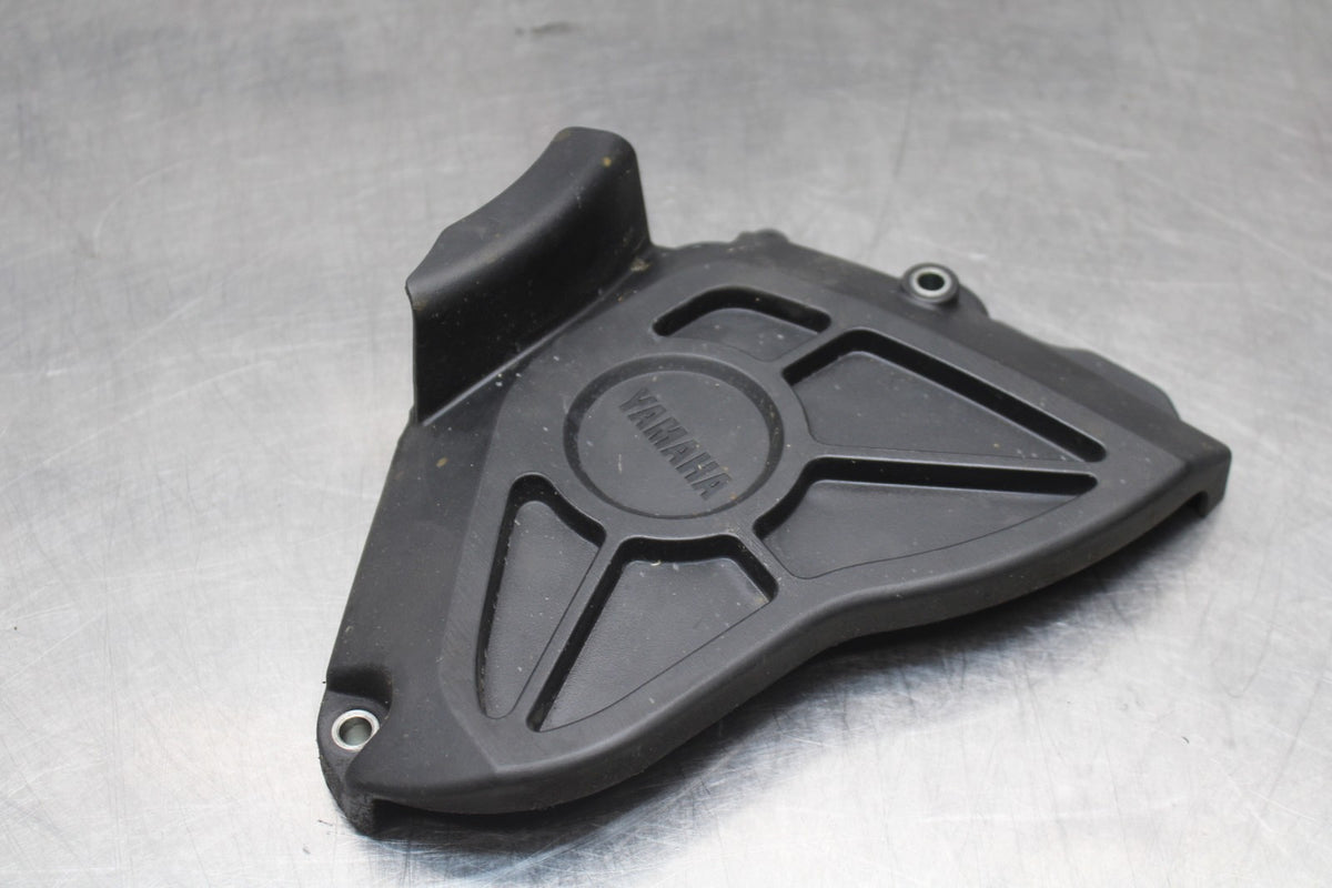 18 YAMAHA YZF R1  ENGINE SPROCKET COVER BB838