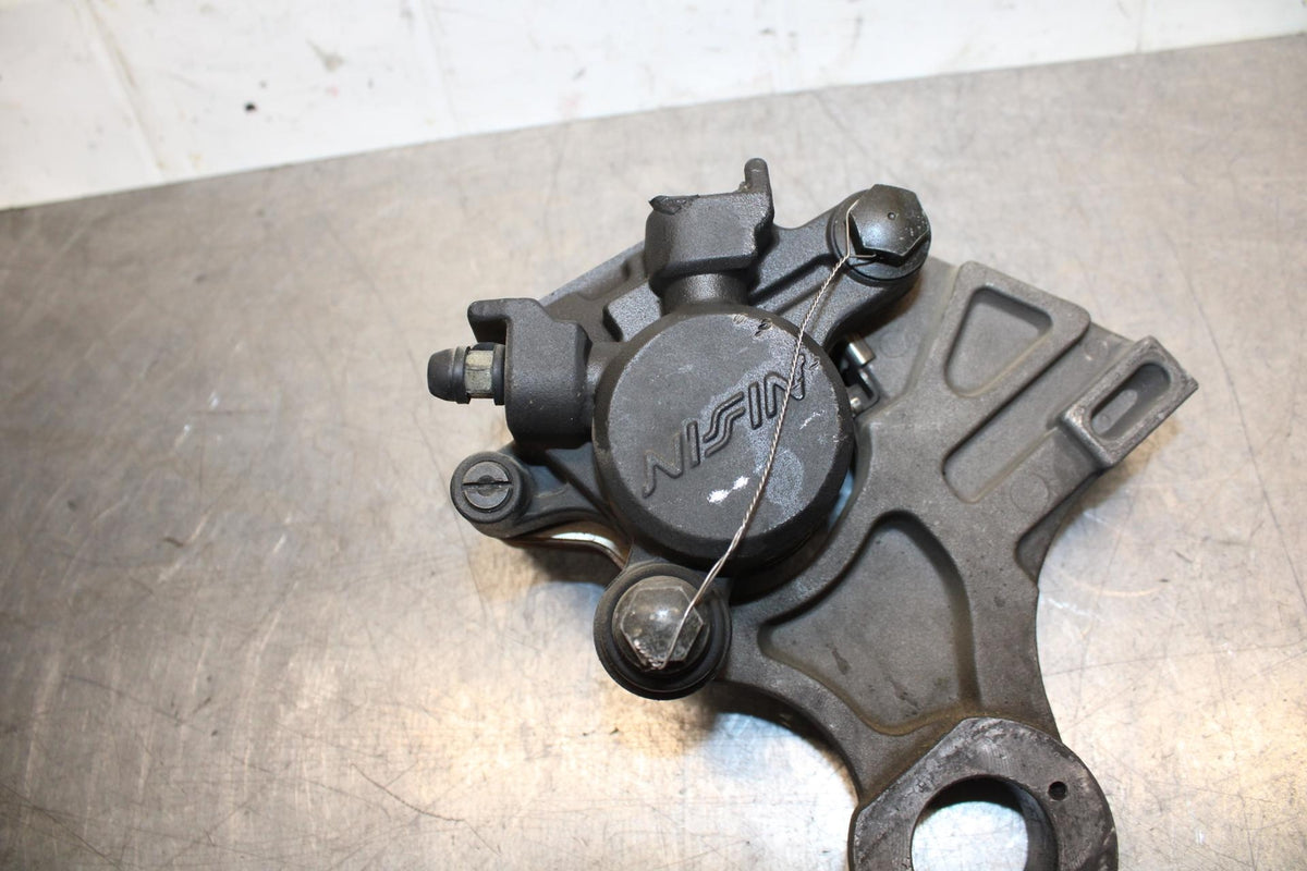 05 YAMAHA YZF R6S REAR BACK BRAKE CALIPER W MOUNT BRACKET BB600
