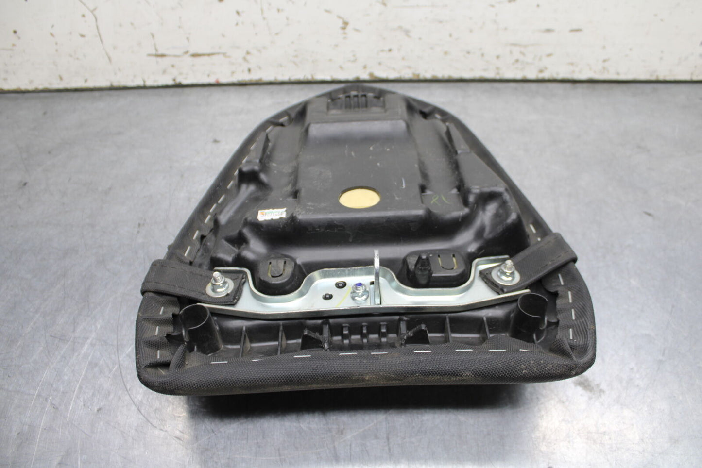 14-15 KAWASAKI NINJA 650 EX650F ABS REAR PASSENGER TANDEM SEAT PAD SADDLE BB741