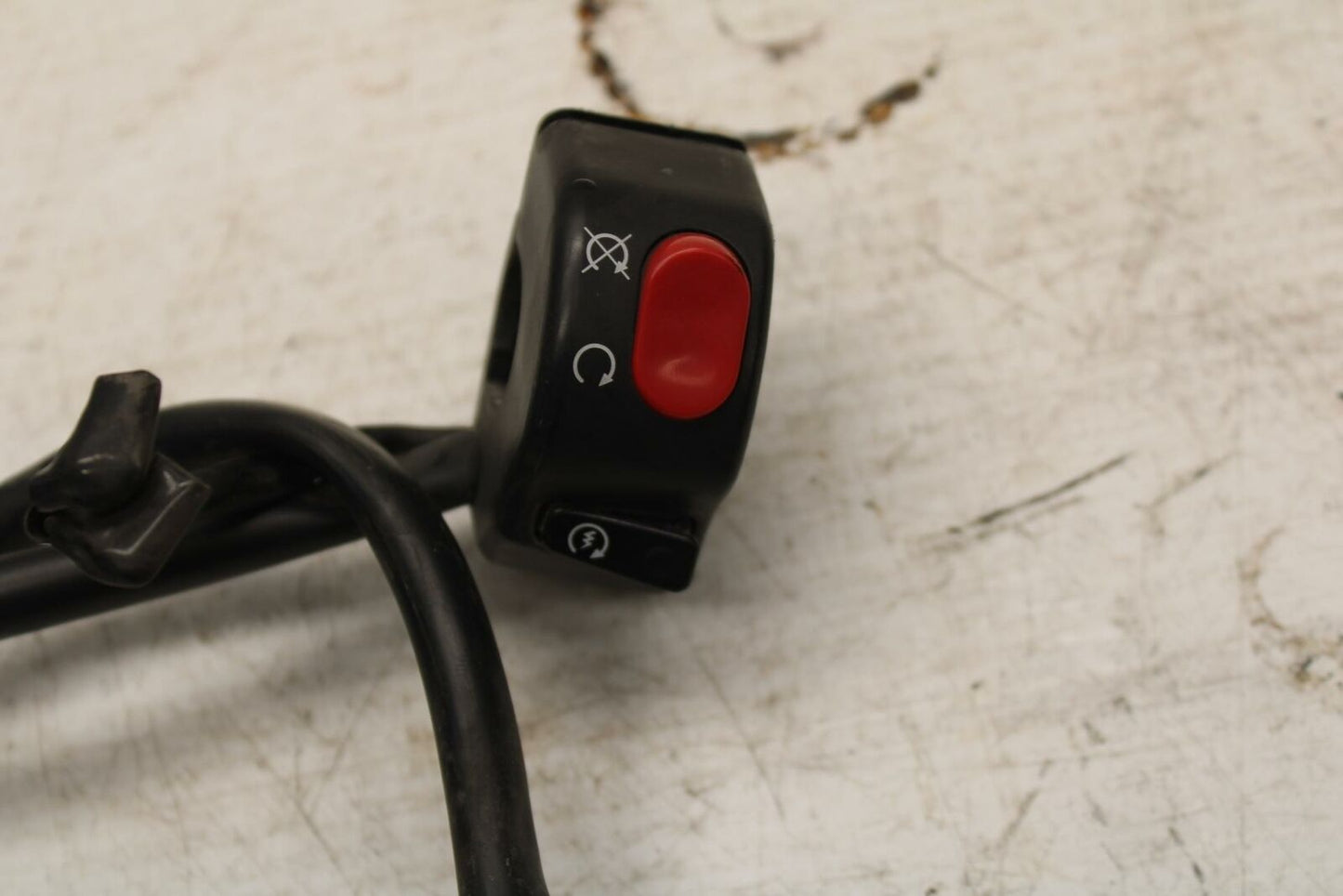 07-16 TRIUMPH STREET TRIPLE RIGHT CLIP ON HANDLE KILL OFF START SWITCH BB361