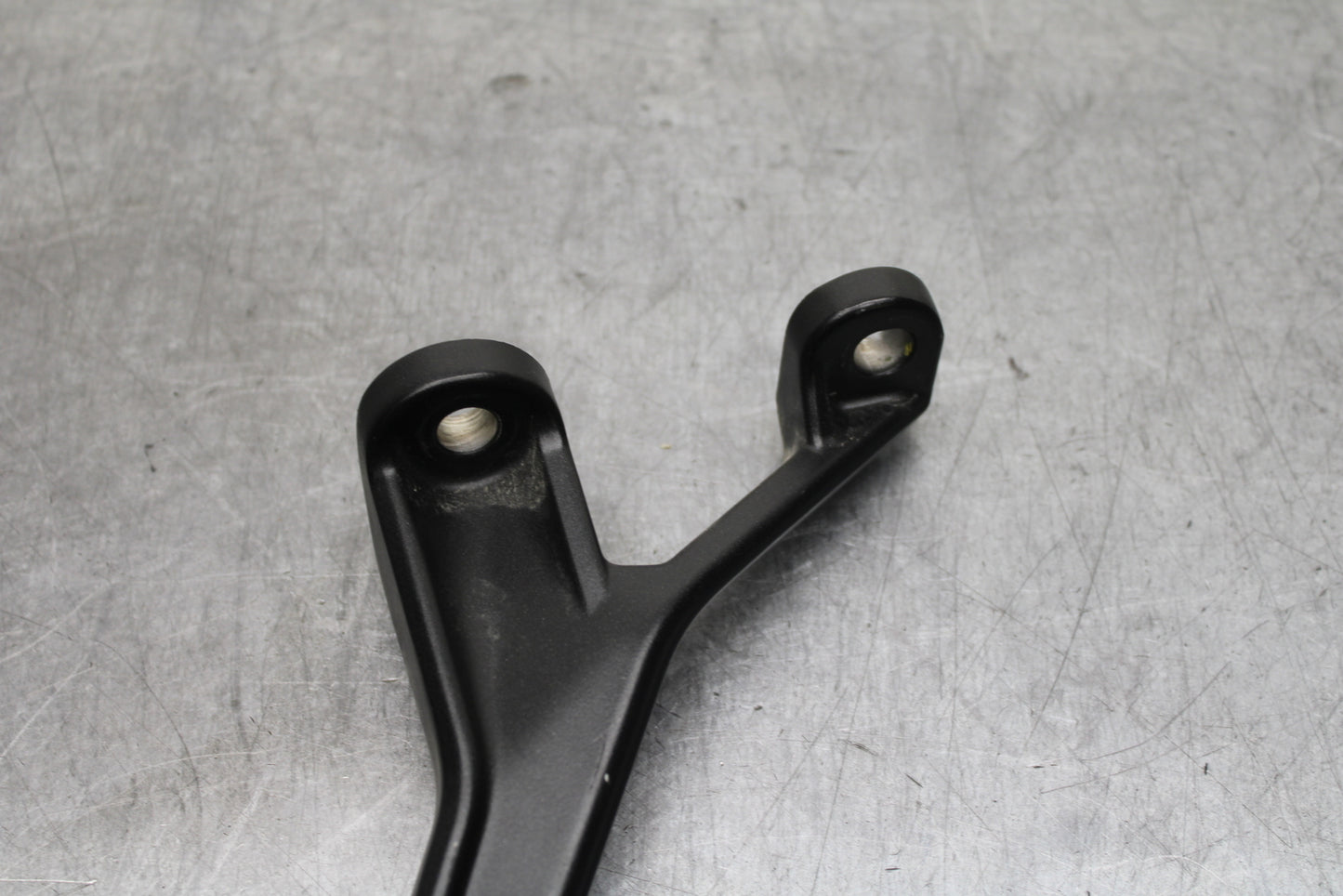 24 KAWASAKI NINJA 500 ABS REAR BACK PASSENGER PEG SET PAIR BB730