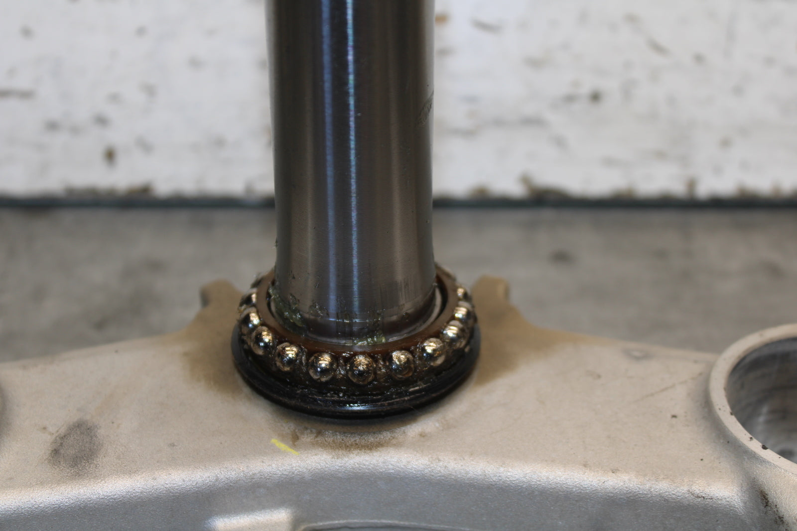 19-23 KAWASAKI NINJA ZX6R FRONT FORKS CLAMP LOWER TRIPLE TREE STEM BB701