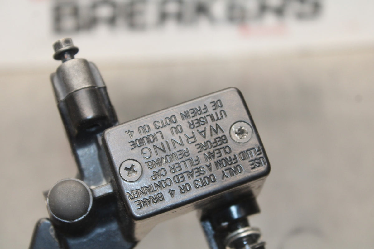 08-12 KAWASAKI NINJA 250R EX250J FRONT BRAKE MASTER CYLINDER w/ LEVER BB784