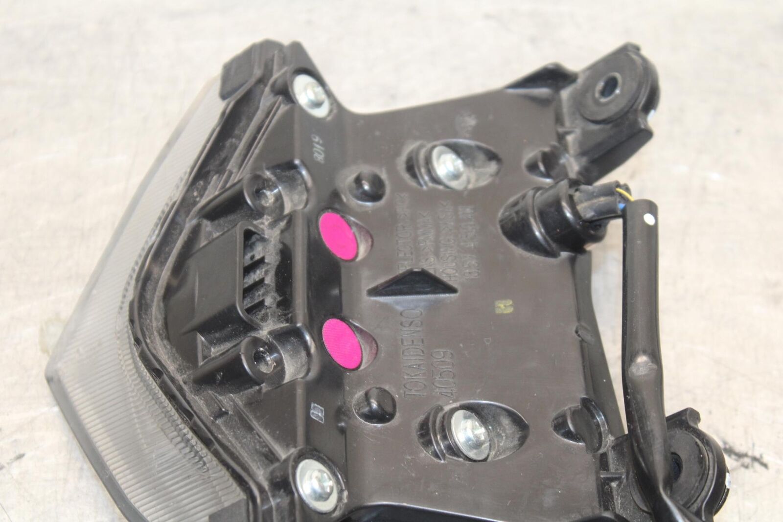 12-17 KAWASAKI ER-6N Z650 REAR TAIL TAILLIGHT BACK BRAKE LIGHT BB607