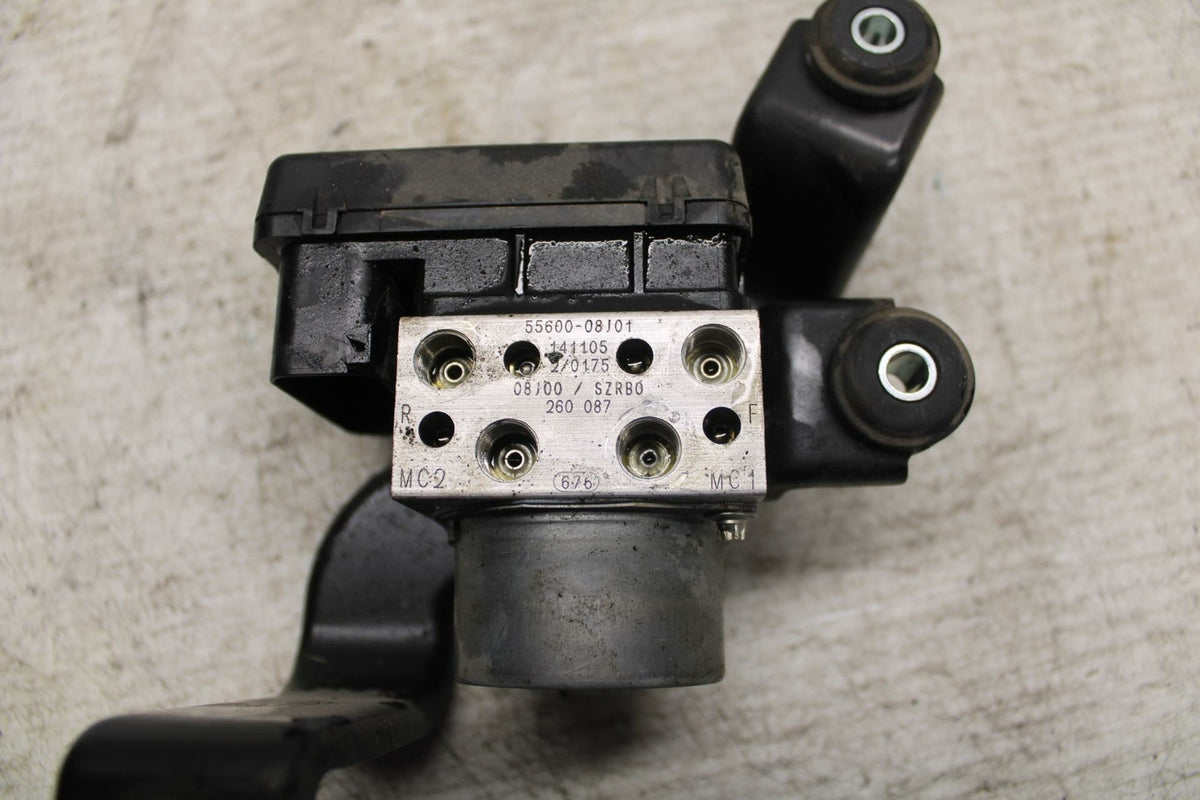 15-16 SUZUKI GSXS750 ABS PUMP UNIT MODULE BB374