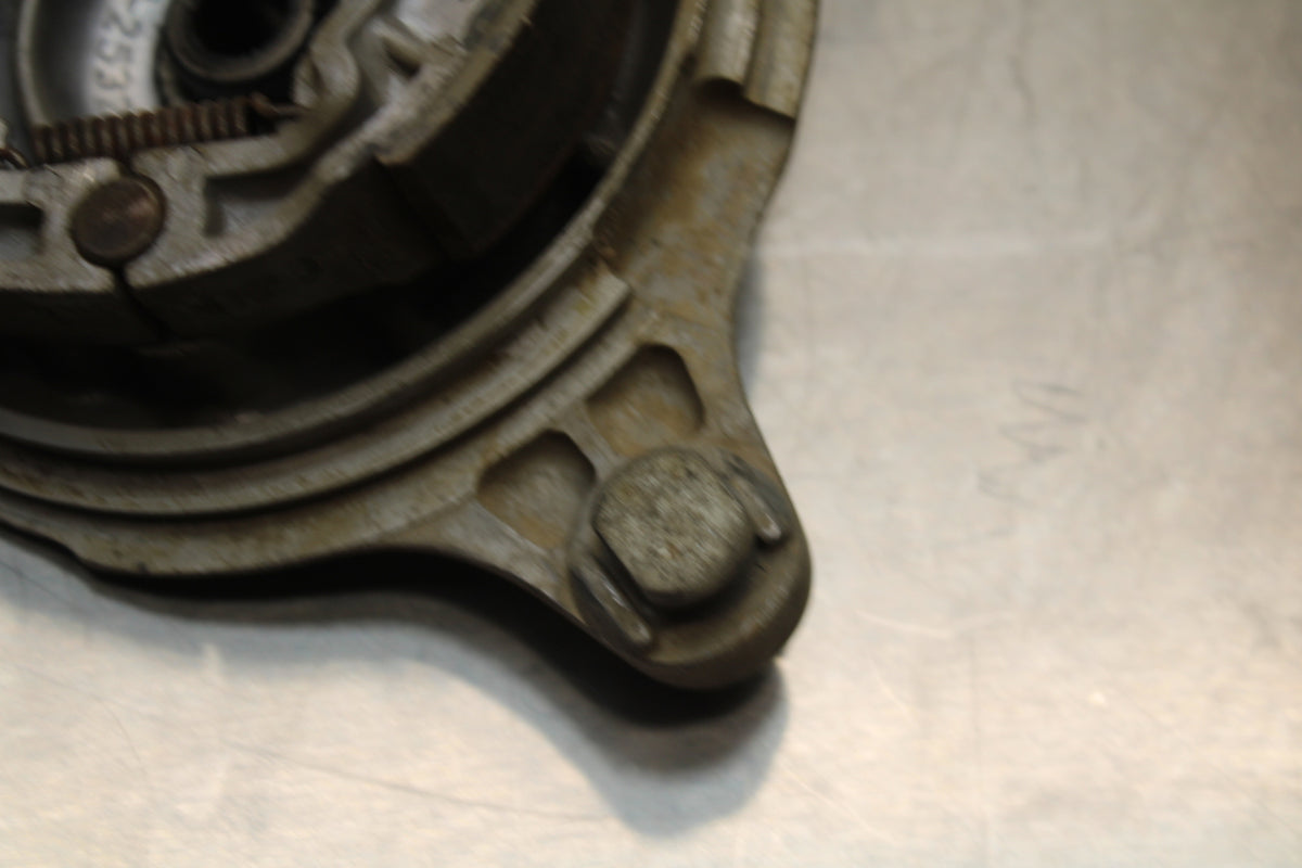 69-70 YAMAHA L5T REAR BACK BRAKE DRUM  BB138
