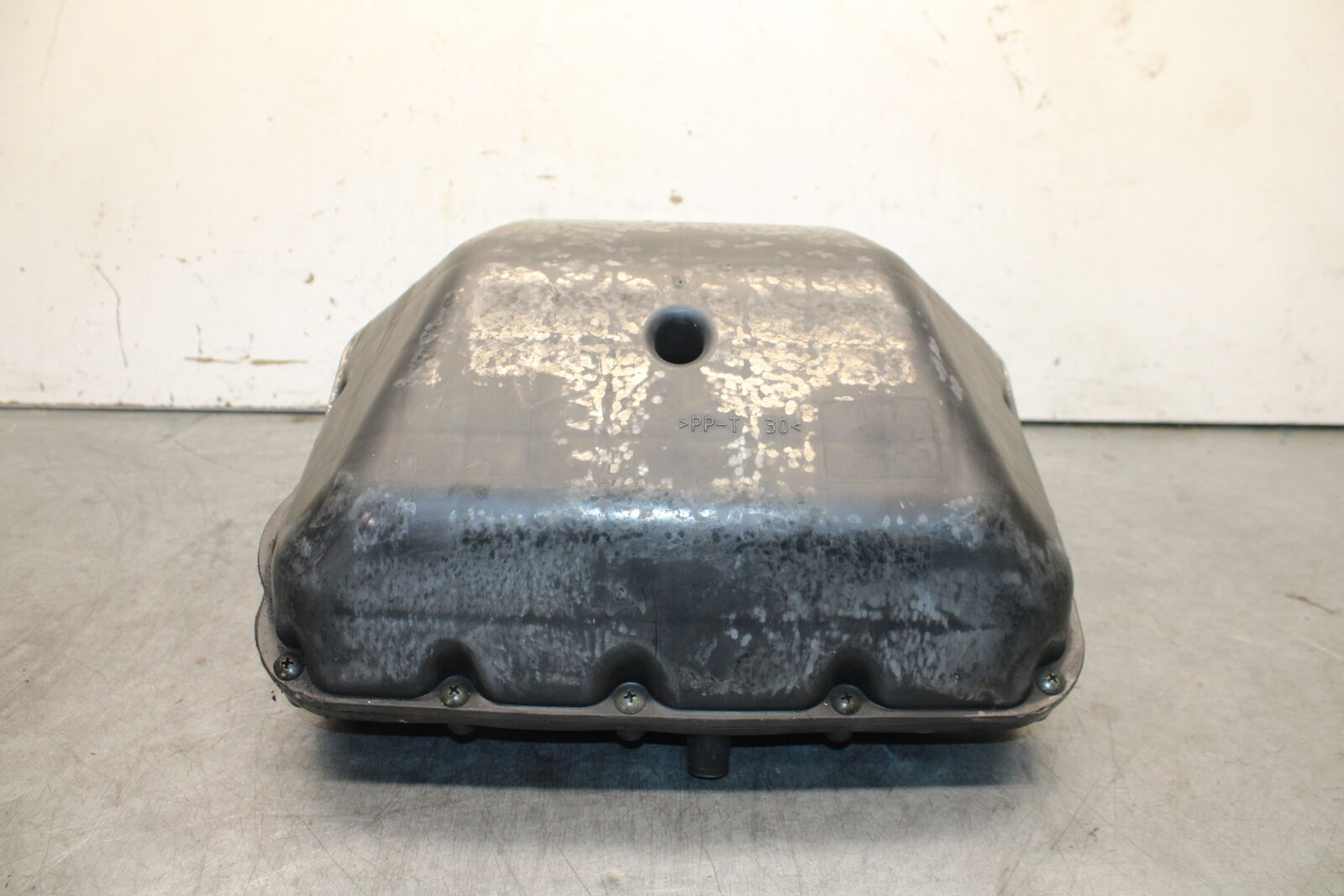 03-04 KAWASAKI NINJA ZX6RR AIRBOX AIR INTAKE FILTER BOX BB684