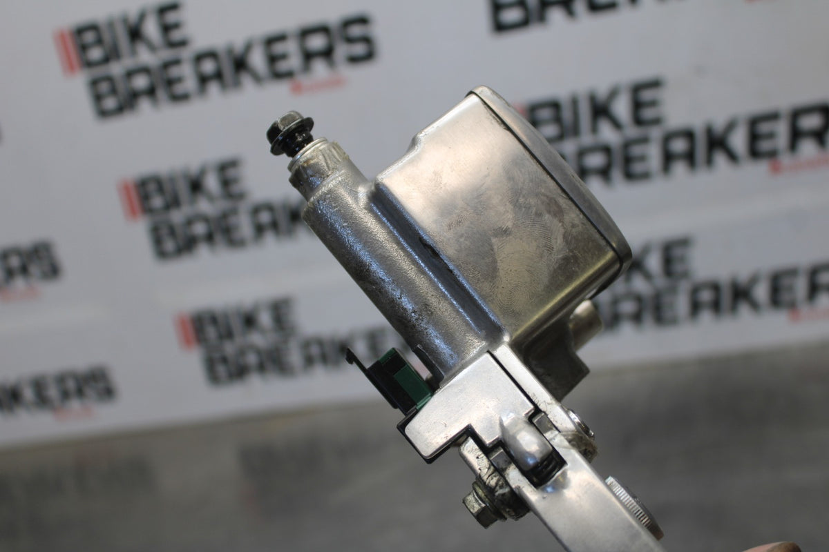 08 KAWASAKI VULCAN 1600 VN1600D NOMAD CLUTCH MASTER CYLINDER BB904