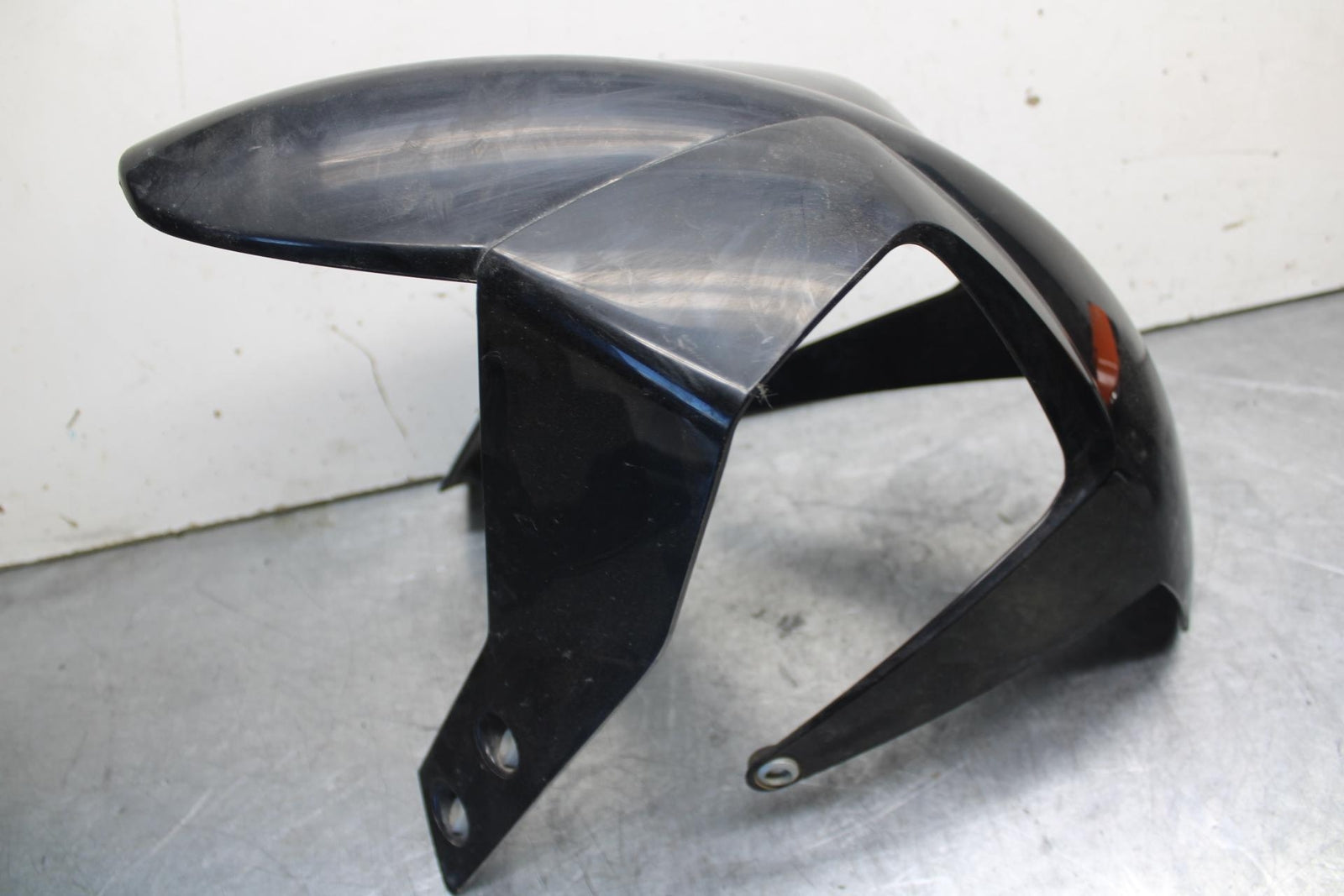 16-18 KTM 690 DUKE FRONT WHEEL FENDER COWL FAIRING BB631