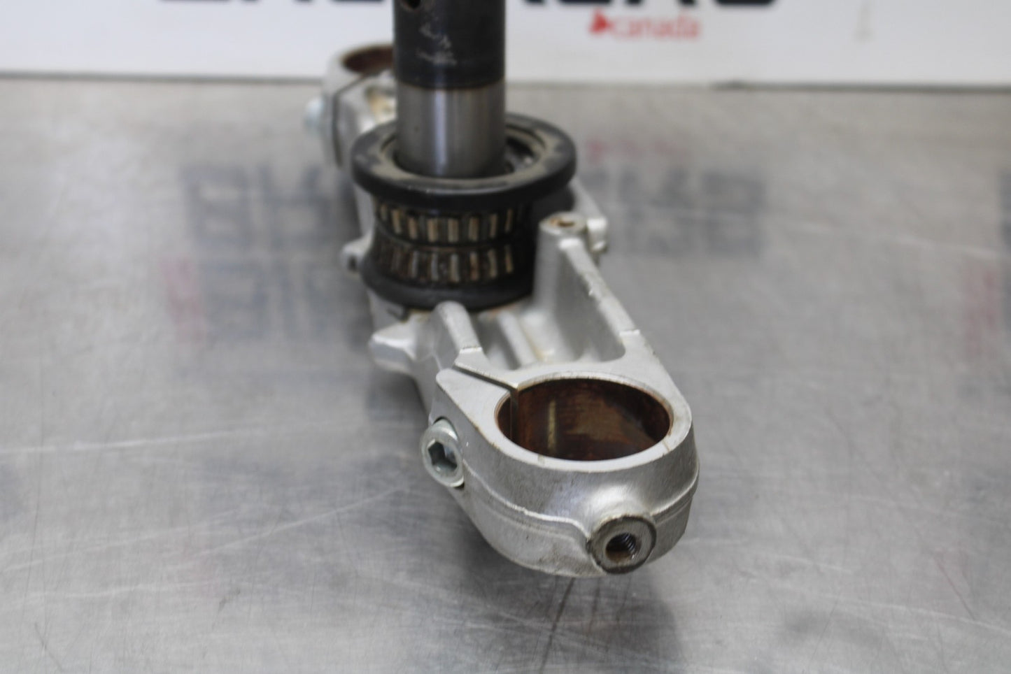 03-08 KAWASAKI VULCAN 1600 FRONT FORKS CLAMP LOWER TRIPLE TREE STEM BB196