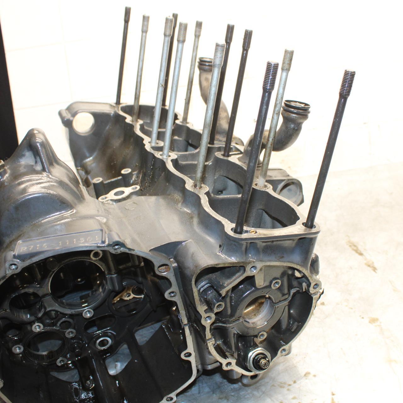 91-92 SUZUKI GSXR750 M  ENGINE MOTOR CRANKCASE CRANK CASES BLOCK BB493