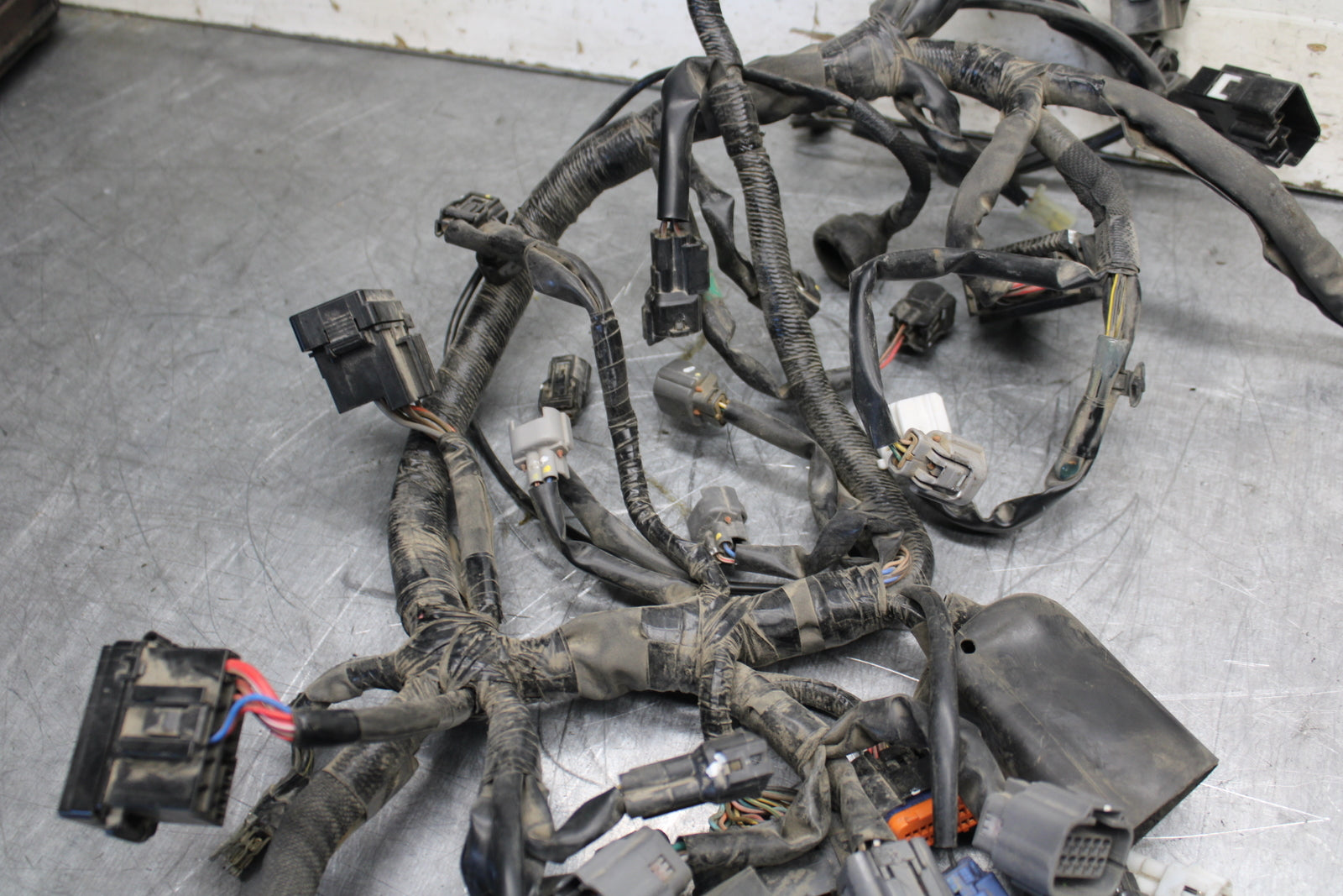 19-22 KAWASAKI Z400 MAIN ENGINE WIRING HARNESS MOTOR WIRE LOOM BB708