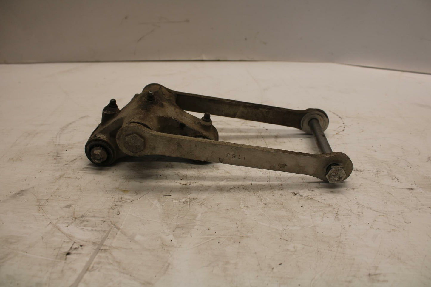 03 KAWASAKI NINJA ZX6RR ZX600K REAR DOGBONE SHOCK LINKAGE LINK BB264