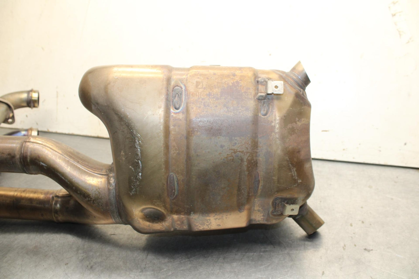 20-23 APRILIA RS660 EXHAUST HEADERS W HONEYCOMB MUFFLER  BB643