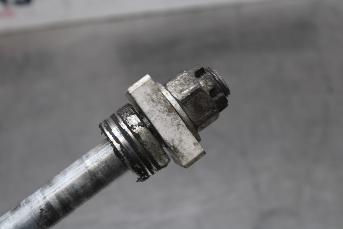12-16 KAWASAKI NINJA 650 EX650F ABS REAR AXLE WHEEL RIM PIVOT BOLT AXEL BB860