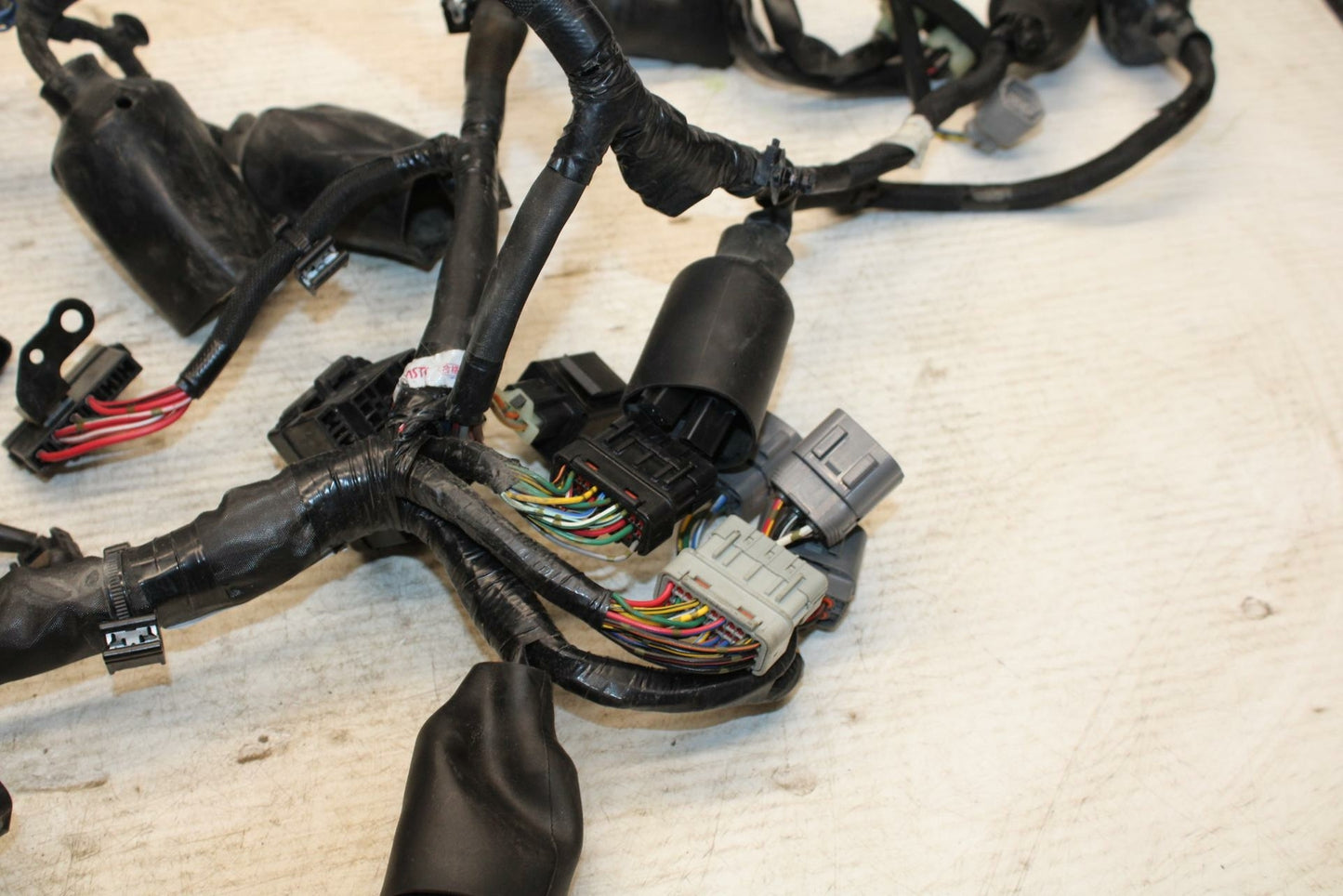 13-18 KAWASAKI NINJA ZX6R MAIN ENGINE WIRING HARNESS MOTOR WIRE LOOM BB304