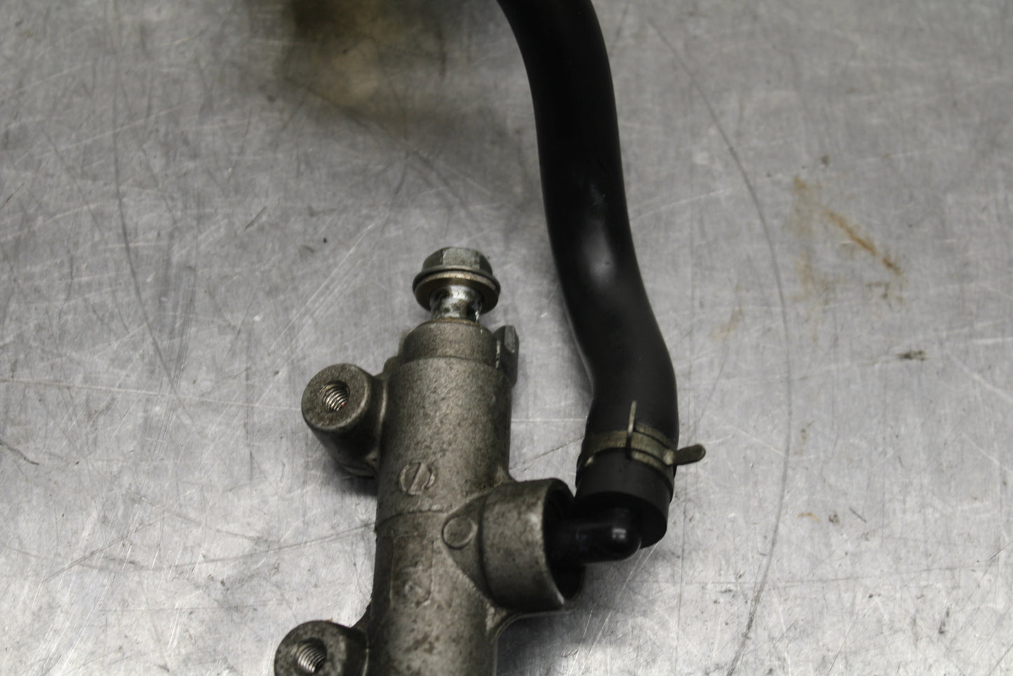 08-10 SUZUKI GSXR 600 REAR BACK BRAKE MASTER CYLINDER W RESERVOIR BB116
