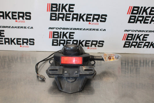 13-17 KAWASAKI NINJA 300 EX300 ABS REAR BACK FENDER MUD GUARD BB189