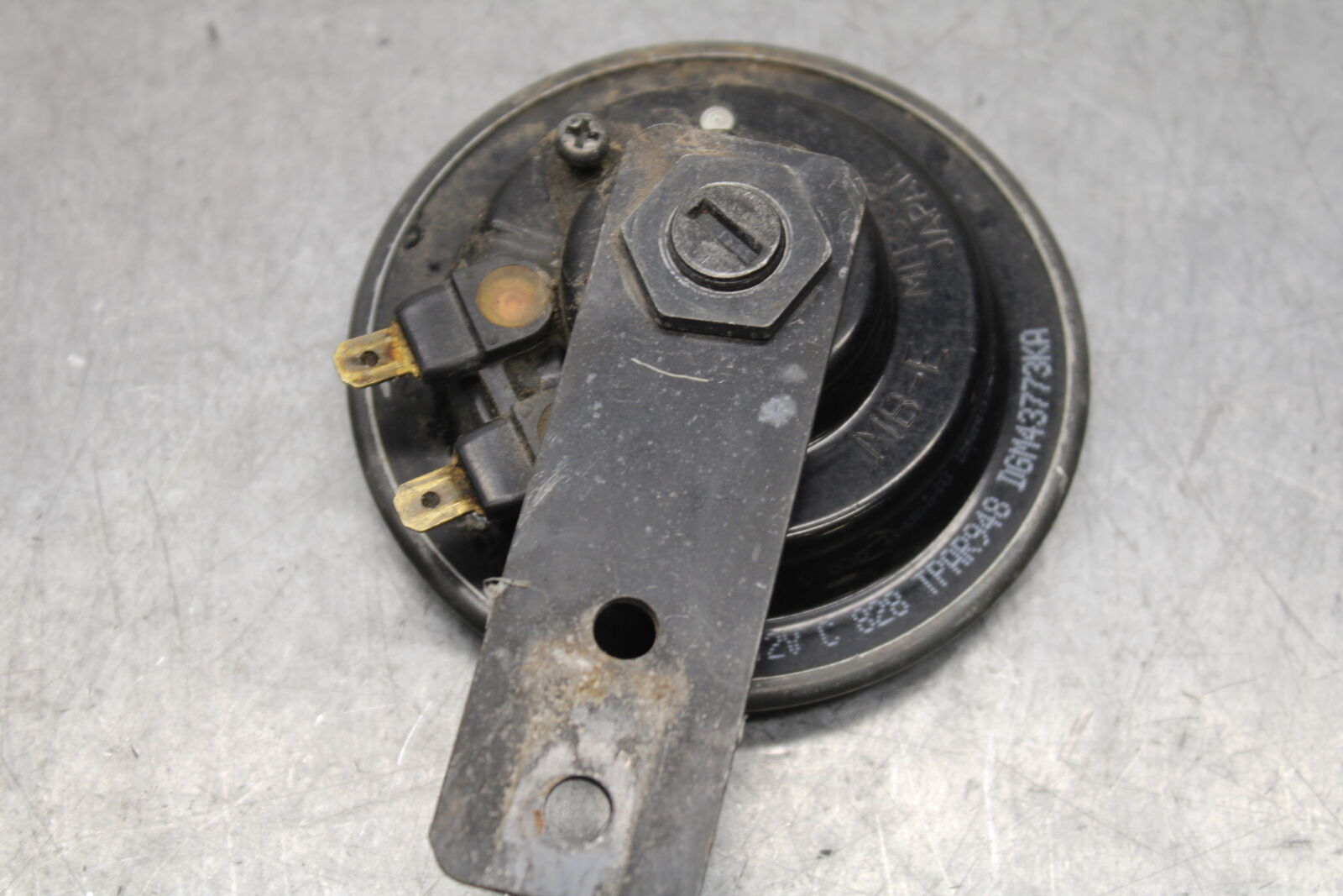 04-12 HONDA ST1300A HORN SIGNAL (ITEM A) BB669