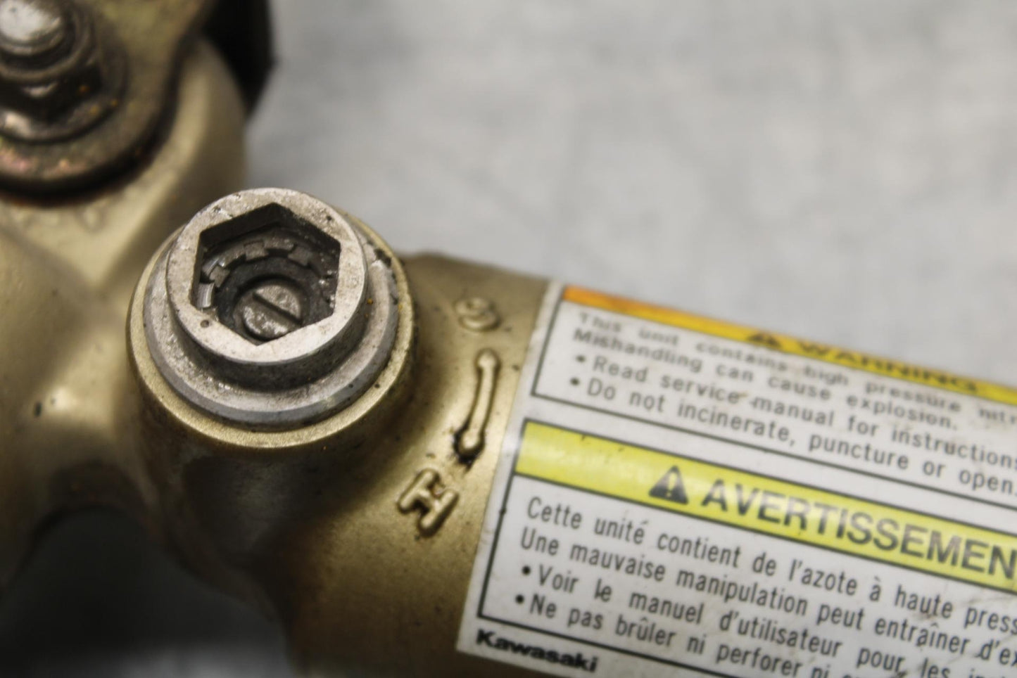 2000 Kawasaki Ninja ZX12R ZX1200A REAR BACK SHOCK ABSORBER SUSPENSION BB565