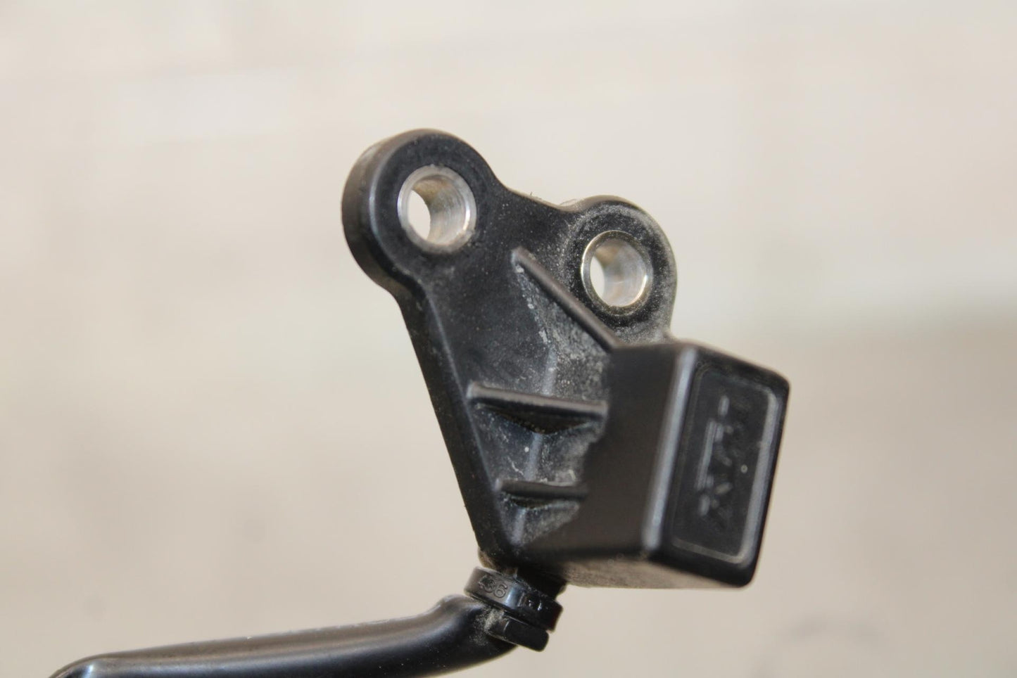 19-20 KTM 790 DUKE 790 SPEED SPEEDOMETER SENSOR BB570
