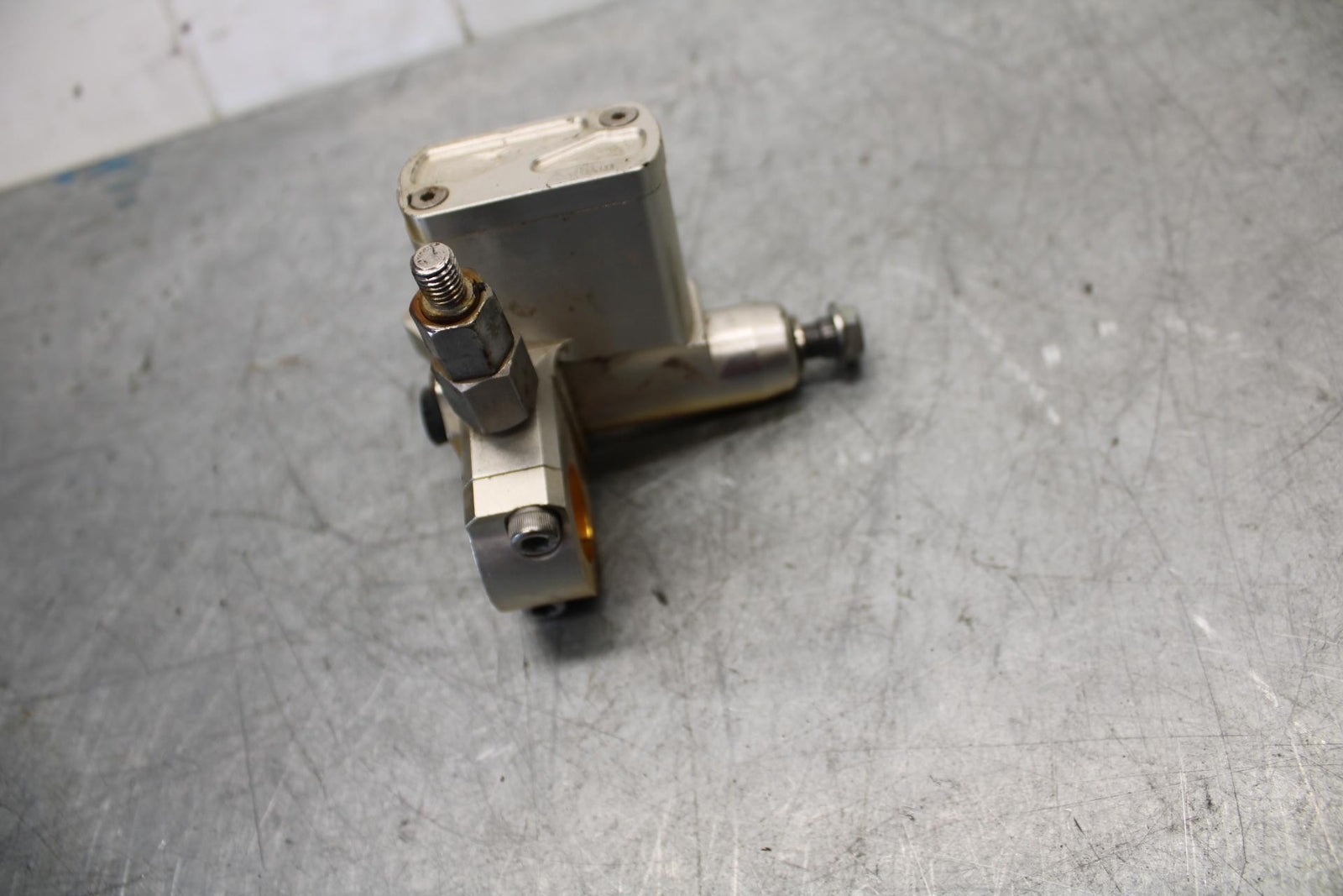 96-03 KAWASAKI NINJA ZX7R AFTERMARKET HYDRAULIC CLUTCH MASTER CYLINDER  BB438