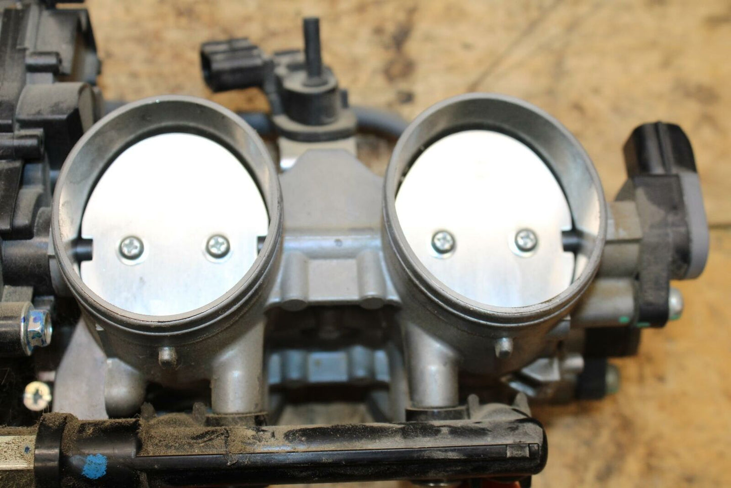 13-18 KAWASAKI NINJA ZX6R MAIN FUEL INJECTORS / THROTTLE BODIES BB342