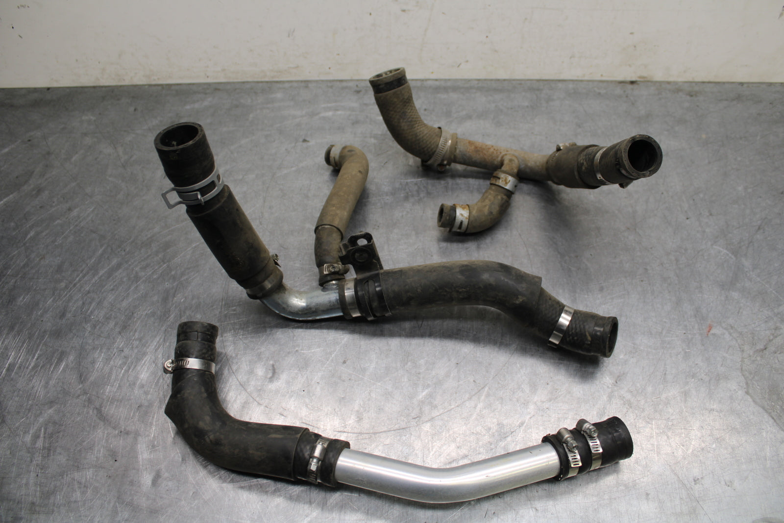 08-16 YAMAHA YZF R6 RADIATOR HOSES ENGINE COOLANT WATER PIPES HOSE KIT SET BB131