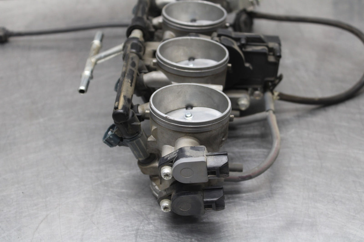 07-08 KAWASAKI NINJA ZX6R MAIN FUEL INJECTORS / THROTTLE BODIES BB937