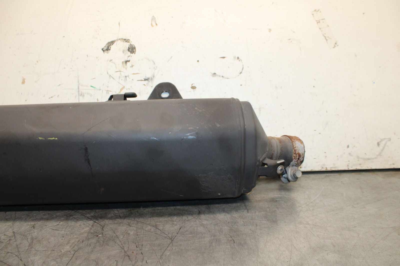 19-22 KAWASAKI Z400 EXHAUST PIPE MUFFLER SLIP ON CAN SILENCER BB738