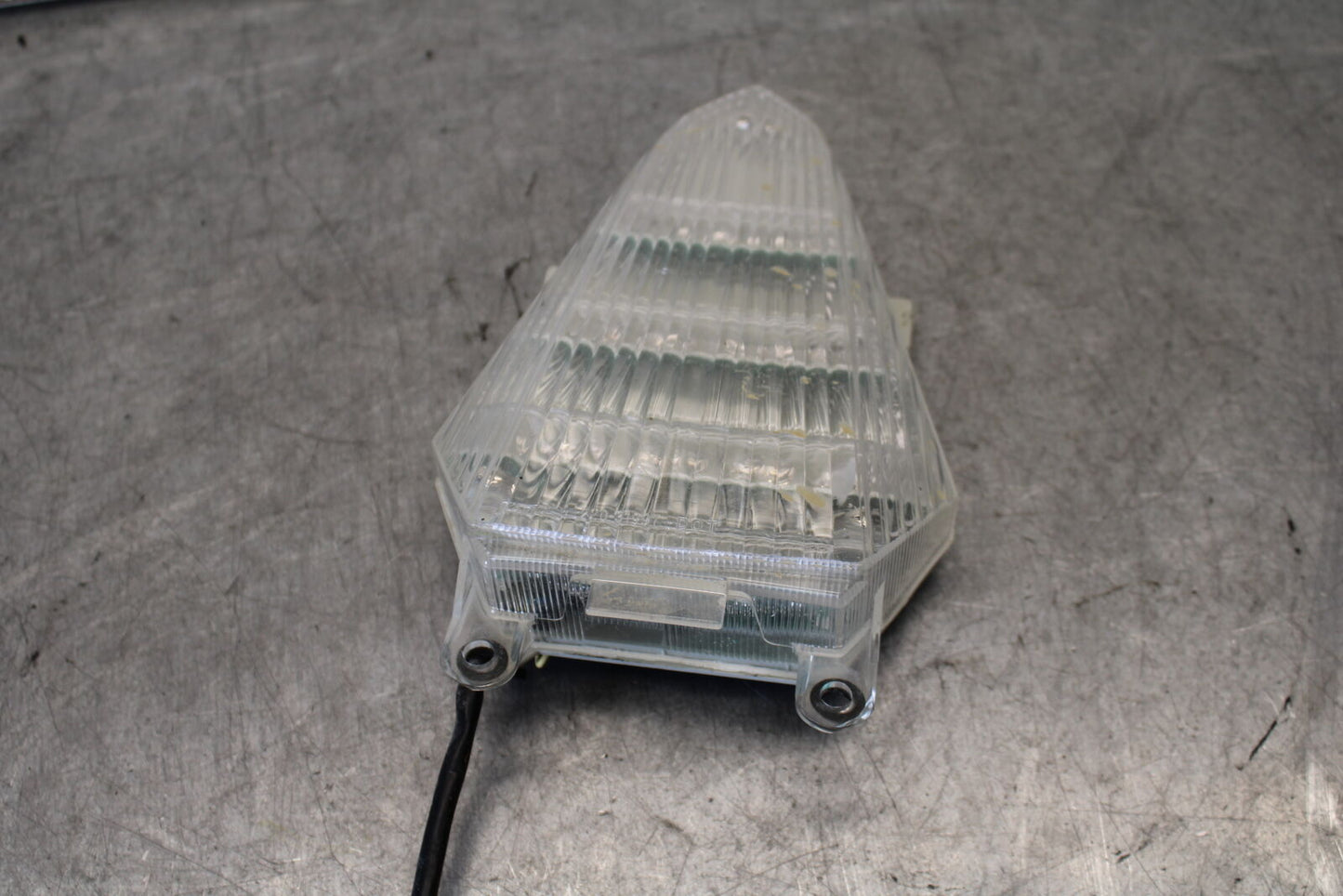 08-16 YAMAHA YZF R6 REAR TAIL TAILLIGHT BACK BRAKE LIGHT 13S-84710-10-00 BB665