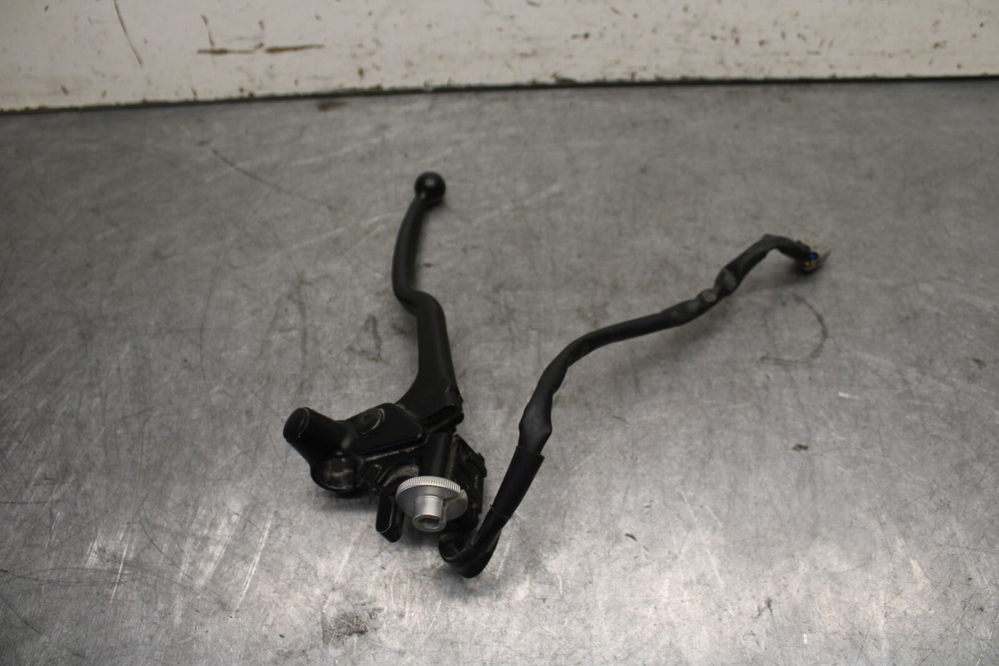 22-24 YAMAHA XSR900 CLUTCH PERCH MOUNT WITH LEVER BB683
