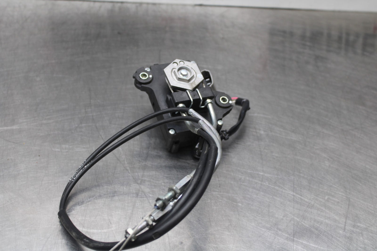 20-25 SUZUKI GSXR750 EXHAUST VALVE SERVO MOTOR BB810