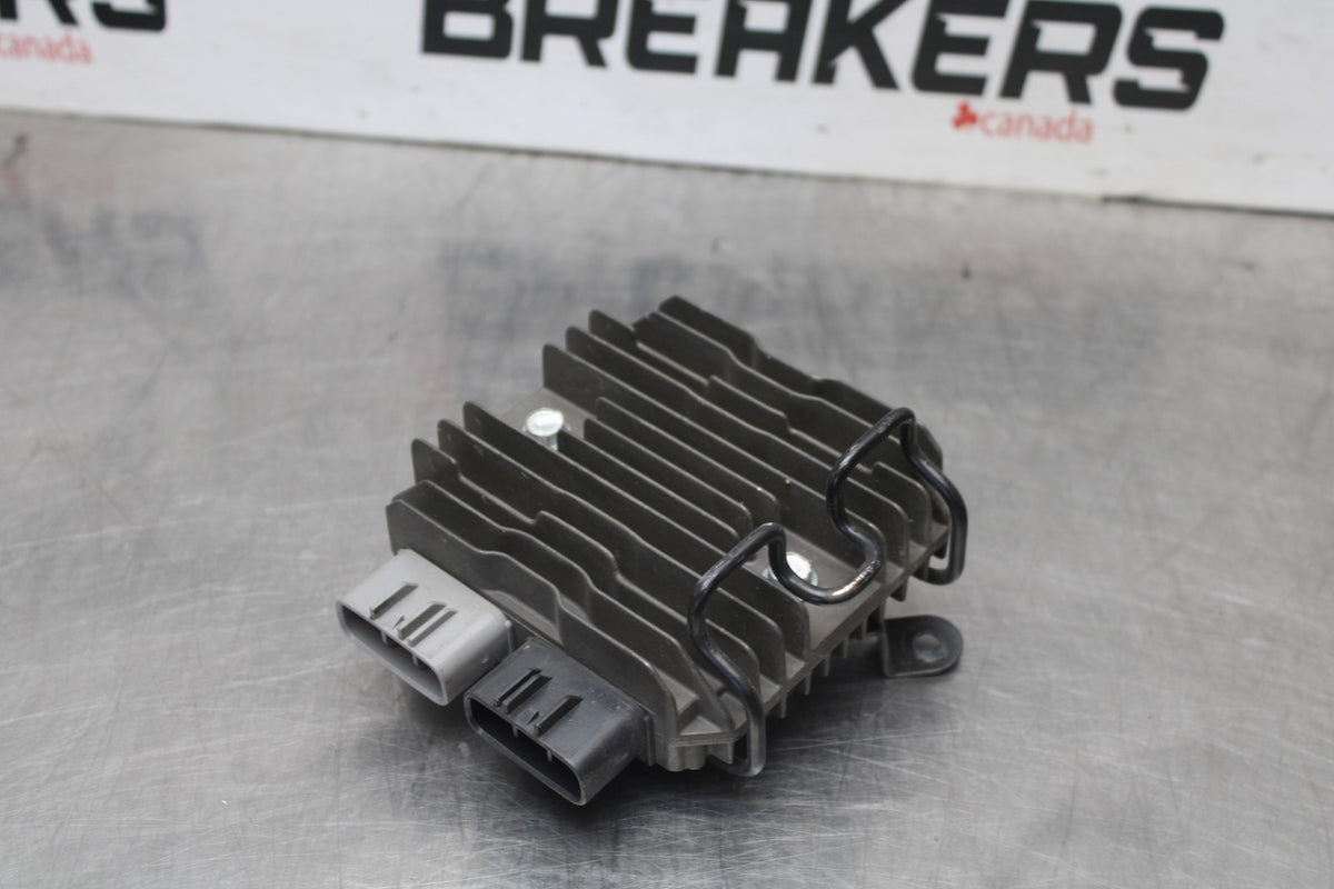 13-18 KAWASAKI NINJA ZX6R RECTIFIER VOLTAGE REGULATOR BB915